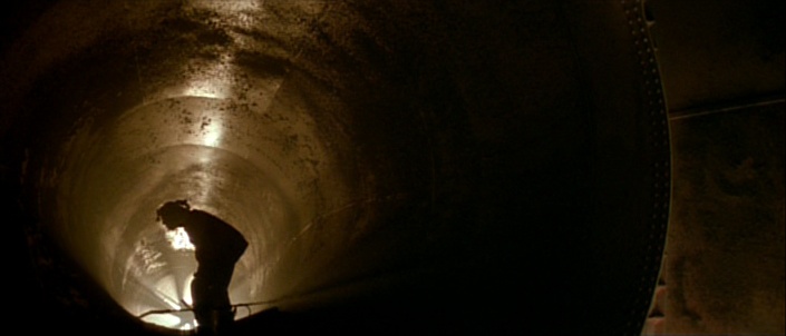 Alien Legacy / R2 (frame 44981)
