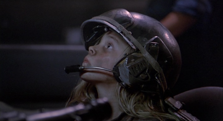 Alien Legacy / R2 (frame 125942)