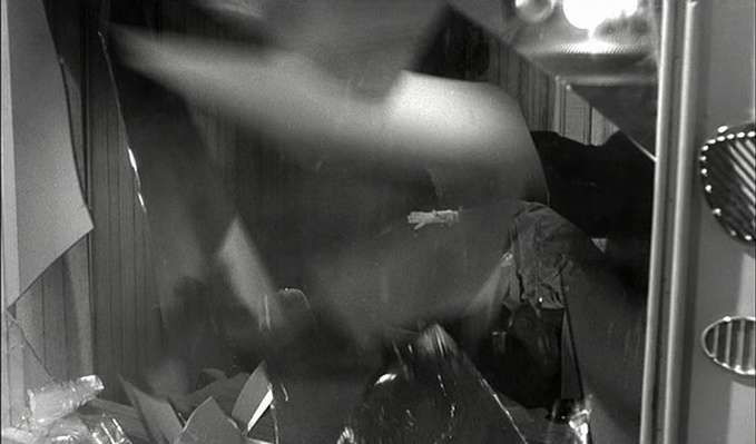 Universum Film (frame 127357)