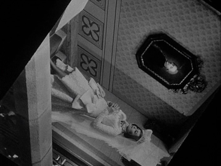 Cinema Prestige (frame 35980)