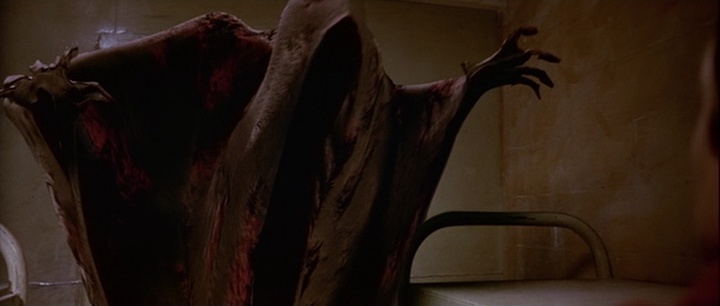 Universal Pictures (US) (frame 140730)