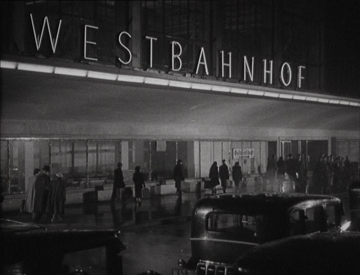 Gefährliches Abenteuer (frame 34883)