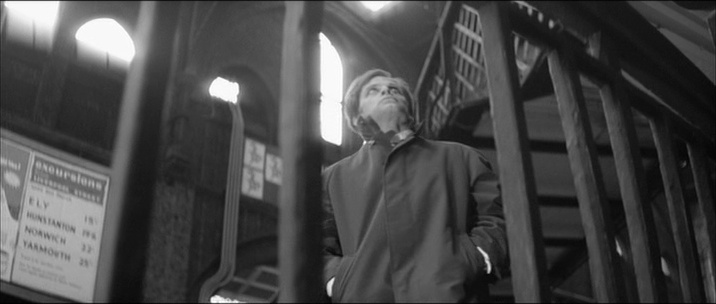 Universum Film (frame 9177)