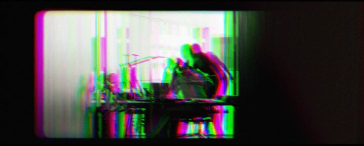 Magic Box (frame 42044)