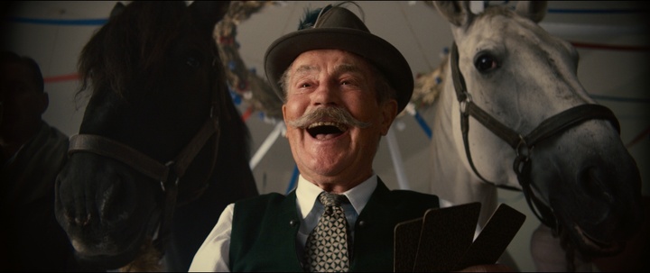 Theatrical Cut in Colour (frame 83527)