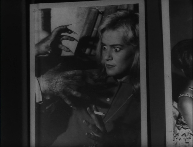 Vella Vision (frame 39675)