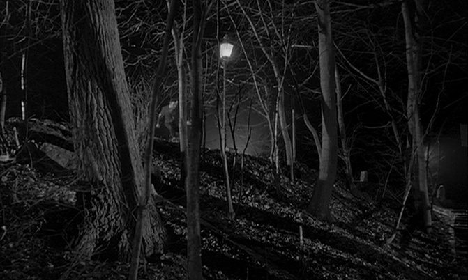 Universum Film (frame 102796)