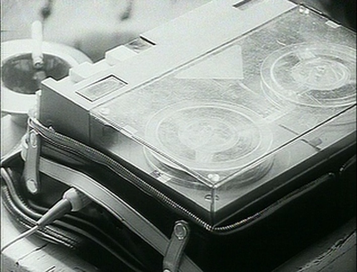 Facets Video (frame 10007)